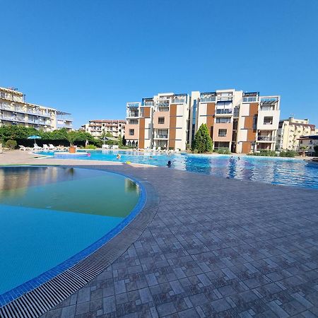 Studio Apartment With Balcony 300M From Beach Sunny Beach Esterno foto