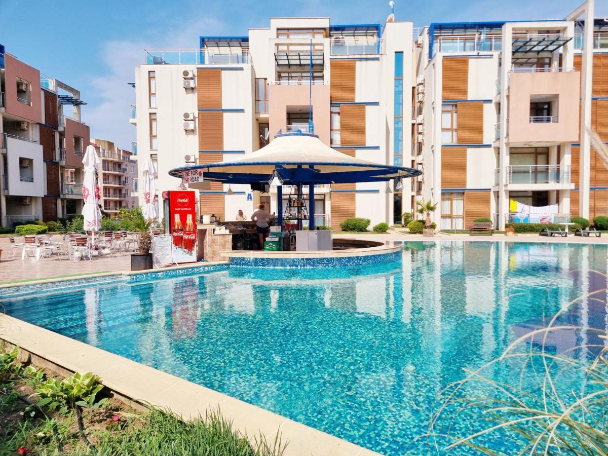 Studio Apartment With Balcony 300M From Beach Sunny Beach Esterno foto