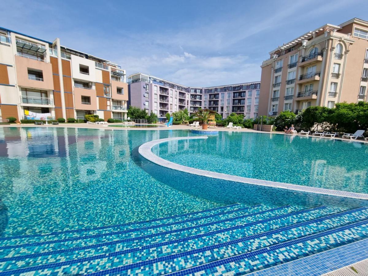 Studio Apartment With Balcony 300M From Beach Sunny Beach Esterno foto