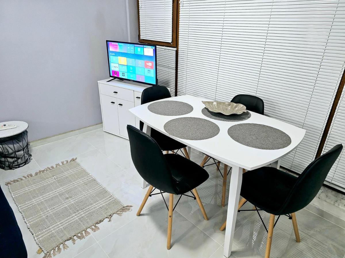 Studio Apartment With Balcony 300M From Beach Sunny Beach Esterno foto