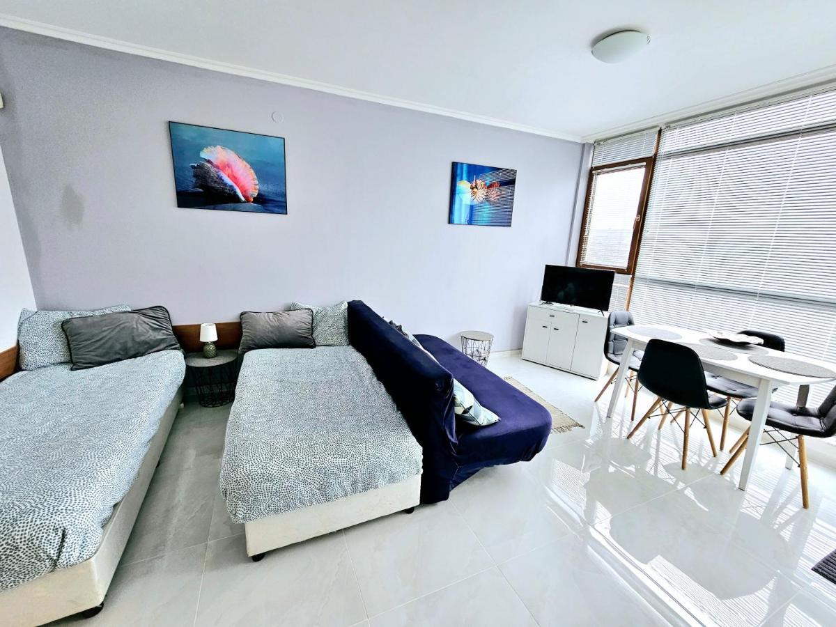 Studio Apartment With Balcony 300M From Beach Sunny Beach Esterno foto